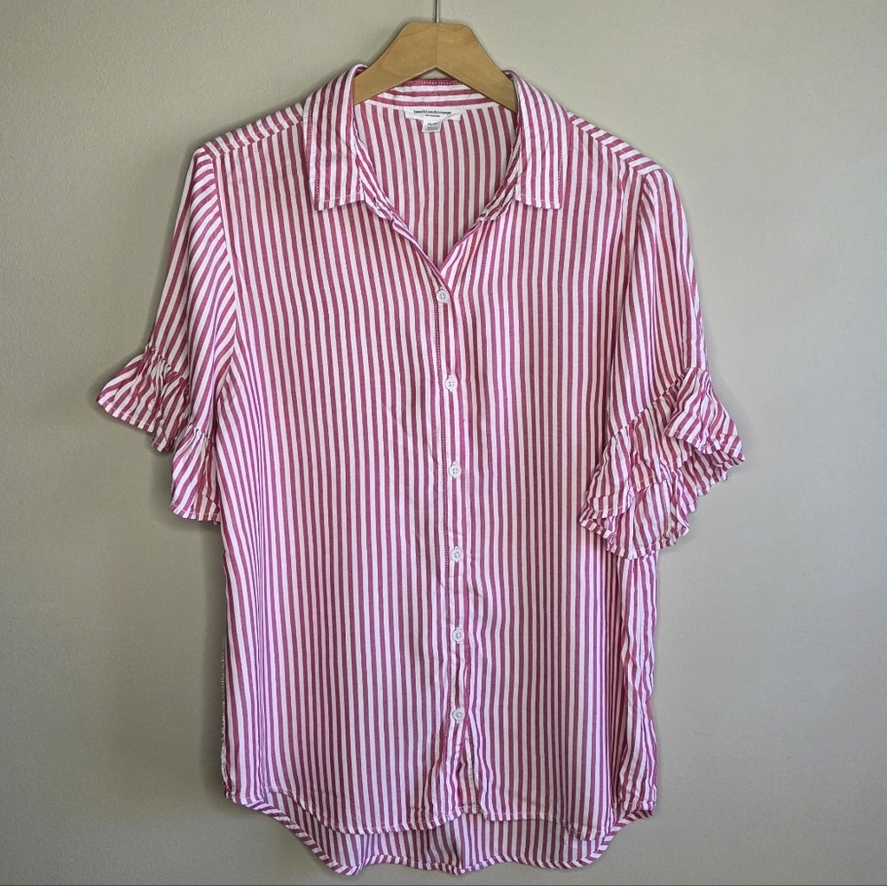 Beach Lunch Lounge Pink Striped Ruffle Short Sleeve Button Up Shirt Size Medium